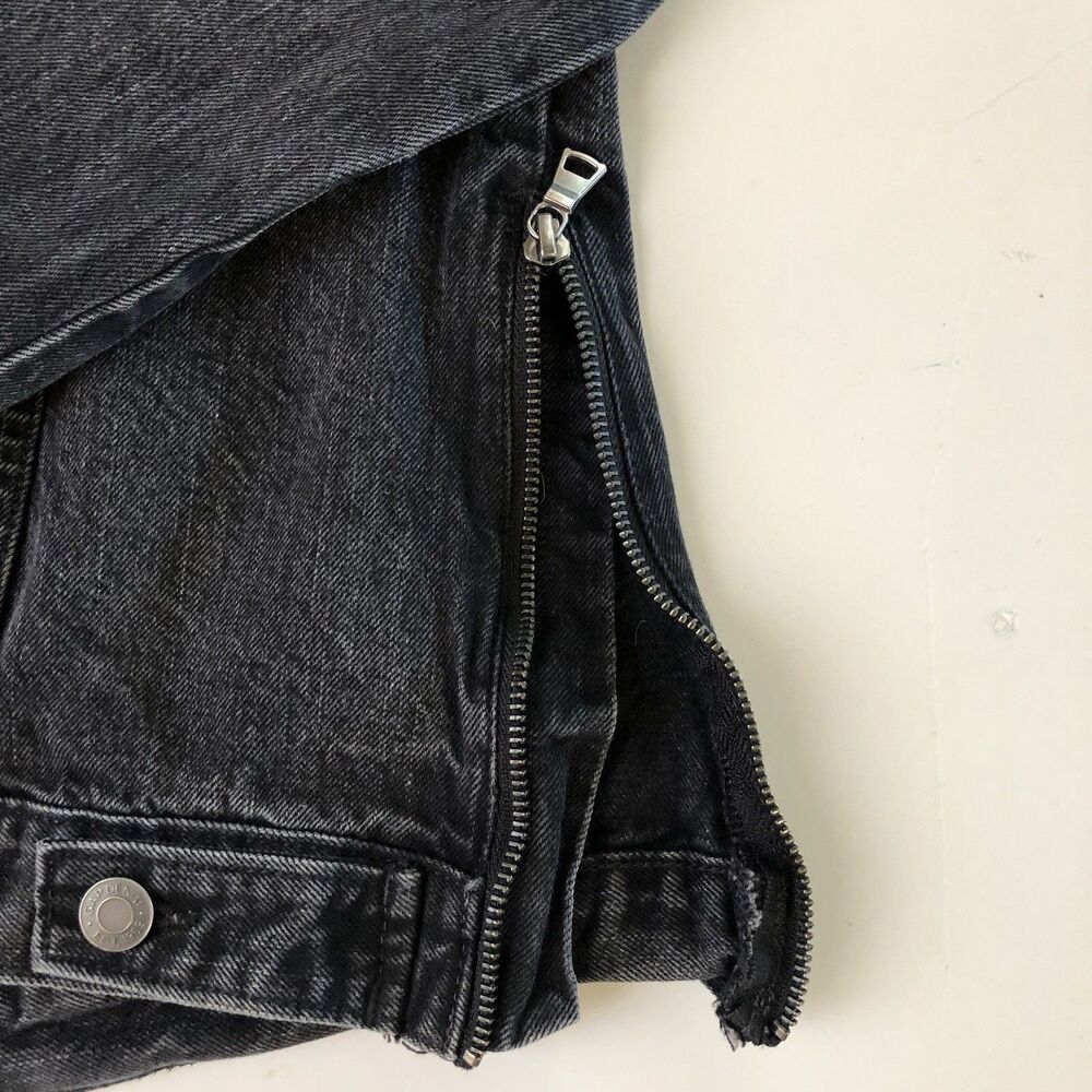 Gap 1969 Women’s Washed Black Jean Jacket Biker Style Cuff & Side Zip Large - Picture 9 of 16